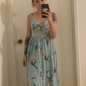 Elegant Floral Light Blue Maxi Dress